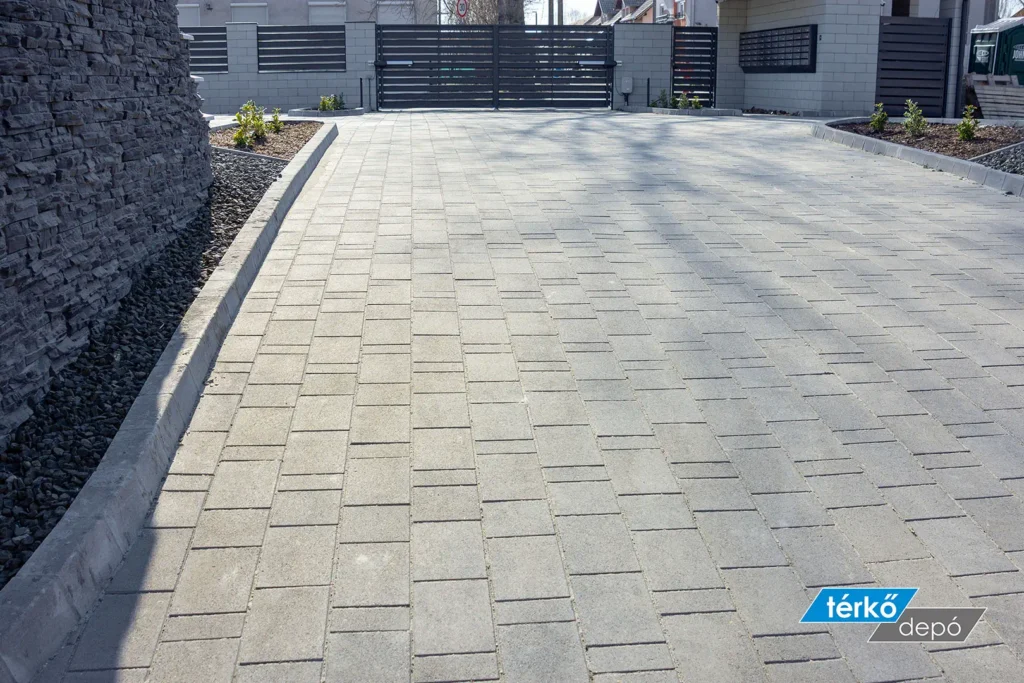 Igényes lakópark Vitép térkővel